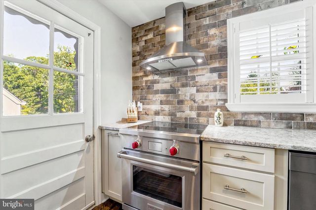 103 W 8TH ST, Media, PA 19063