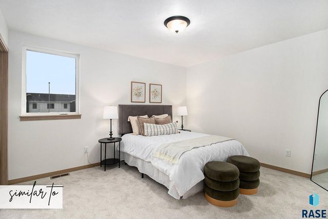 6233 S Alki Pl Place, Sioux Falls, SD 57108