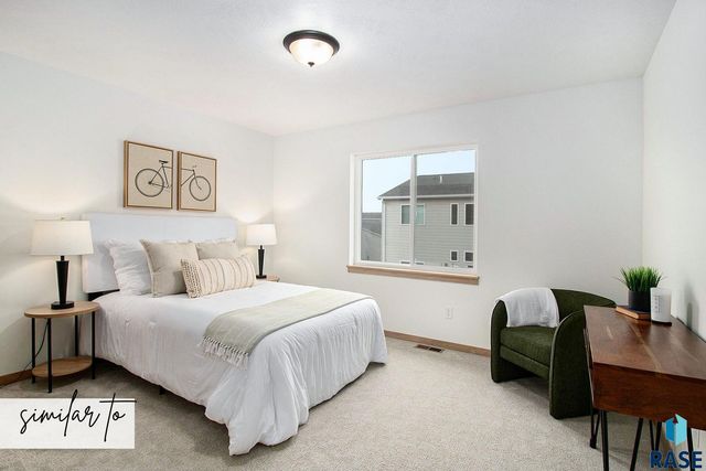 6233 S Alki Pl Place, Sioux Falls, SD 57108