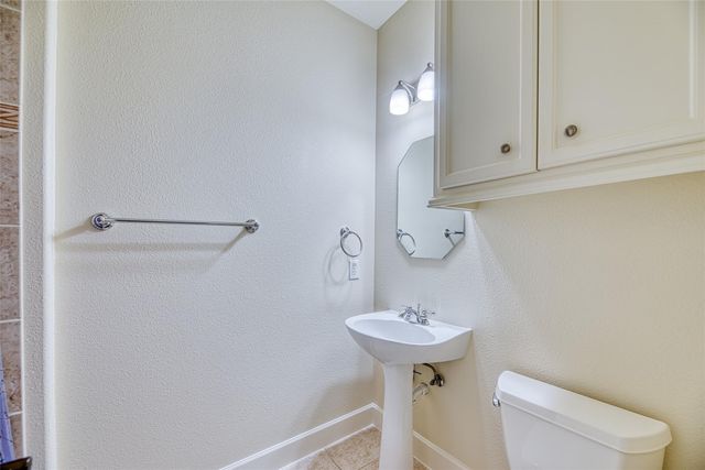 2010B W 14th Street, Houston, TX 77008