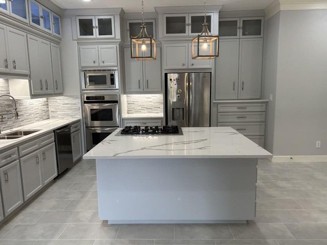 2010B W 14th Street, Houston, TX 77008