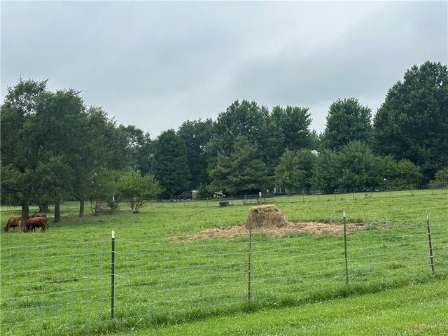 1674 SW 212th Street, Plattsburg, MO 64477