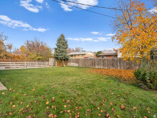 1036 N ANGEL ST, Layton, UT 84041