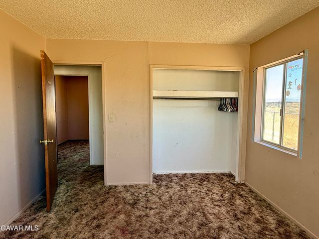 45731 W 48th Street, Lancaster, CA 93536