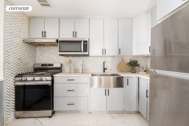 1562 PACIFIC Street, New York City, NY 11213