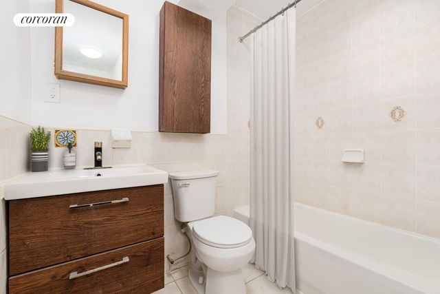 1562 PACIFIC Street, New York City, NY 11213