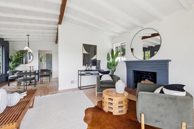 95 Ridge Rd, San Anselmo, CA 94960