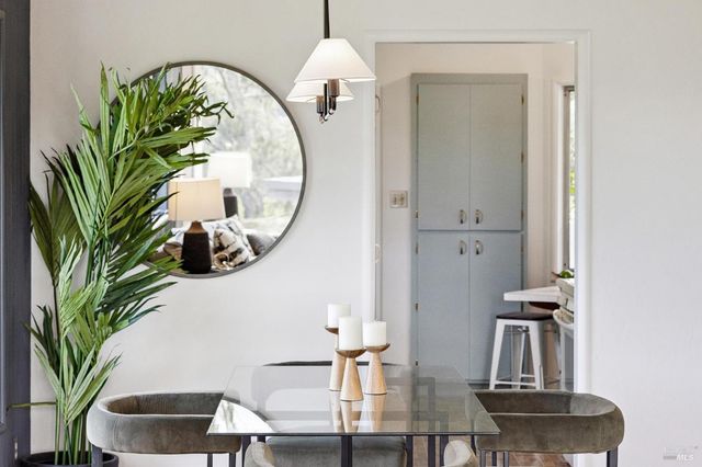 95 Ridge Rd, San Anselmo, CA 94960