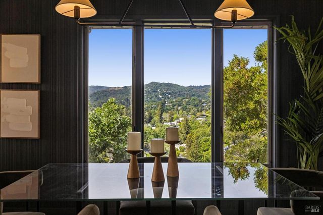 95 Ridge Rd, San Anselmo, CA 94960