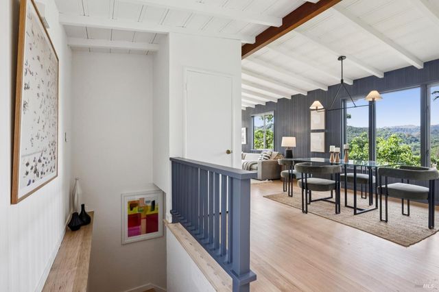 95 Ridge Rd, San Anselmo, CA 94960