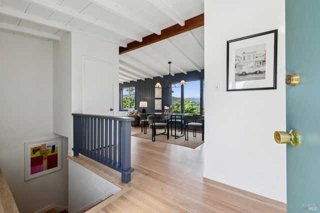 95 Ridge Rd, San Anselmo, CA 94960