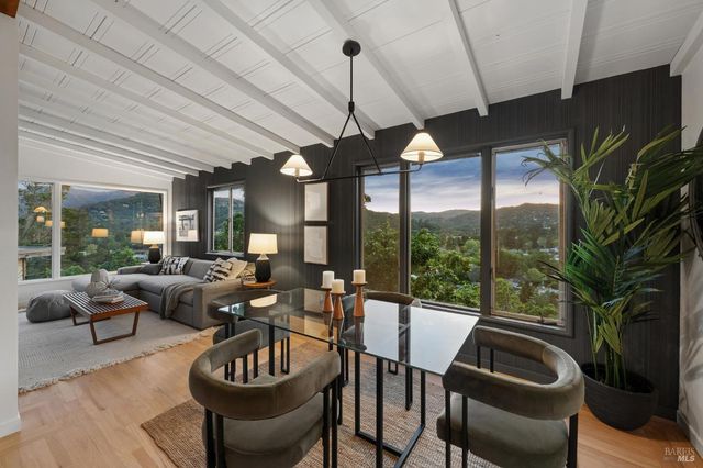 95 Ridge Rd, San Anselmo, CA 94960