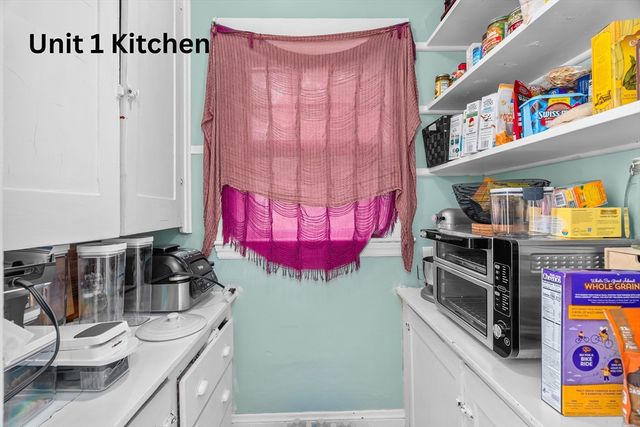 52 Sterling St, Somerville, MA 02144