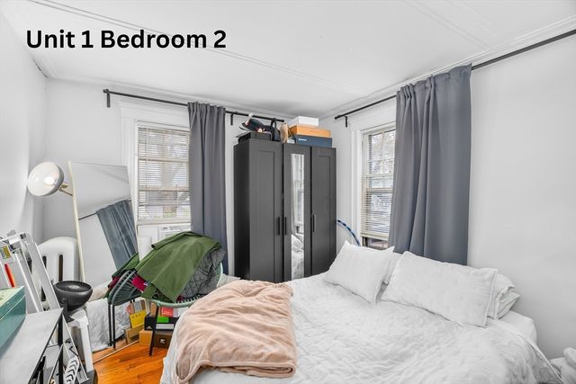 52 Sterling St, Somerville, MA 02144