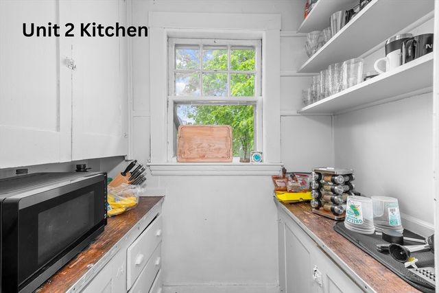 52 Sterling St, Somerville, MA 02144