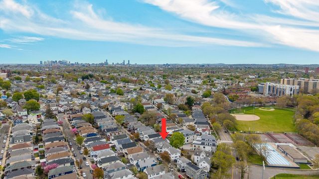52 Sterling St, Somerville, MA 02144