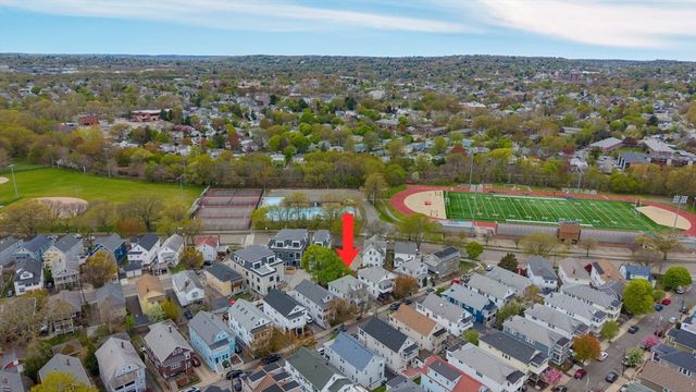 52 Sterling St, Somerville, MA 02144