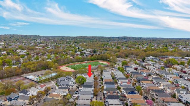 52 Sterling St, Somerville, MA 02144