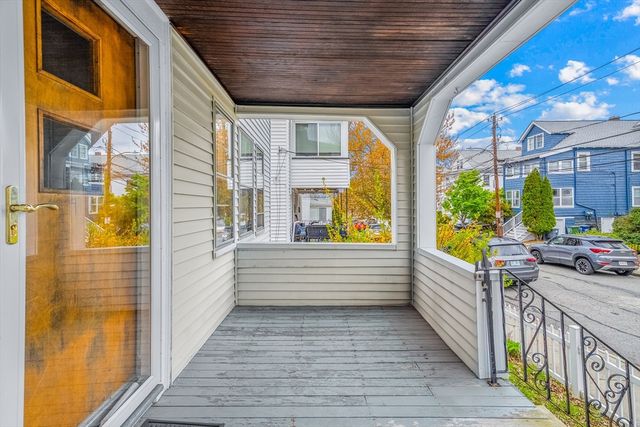 52 Sterling St, Somerville, MA 02144