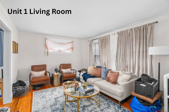 52 Sterling St, Somerville, MA 02144