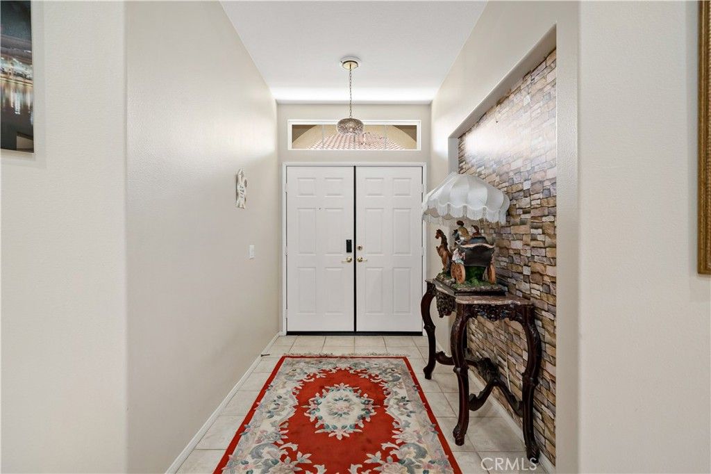 24172 Calle Artino, Murrieta, CA 92562 — photo 4