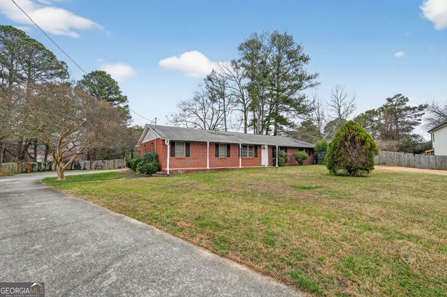 2780 London Berry Court, Snellville, GA 30039