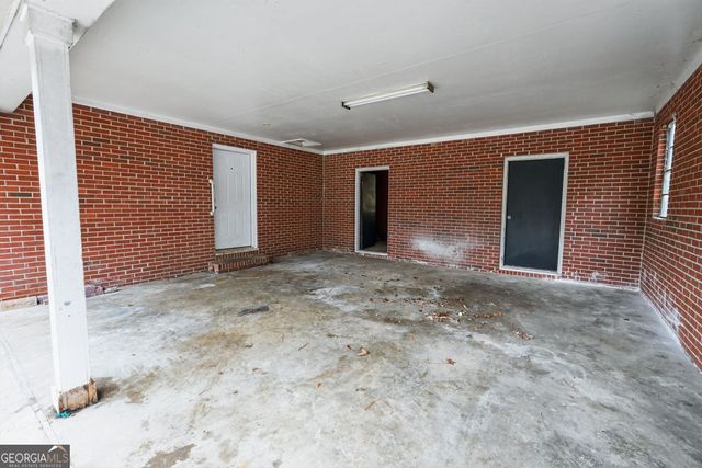 2780 London Berry Court, Snellville, GA 30039