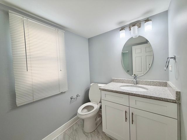 213 Vintage Lane, Buffalo Grove, IL 60089