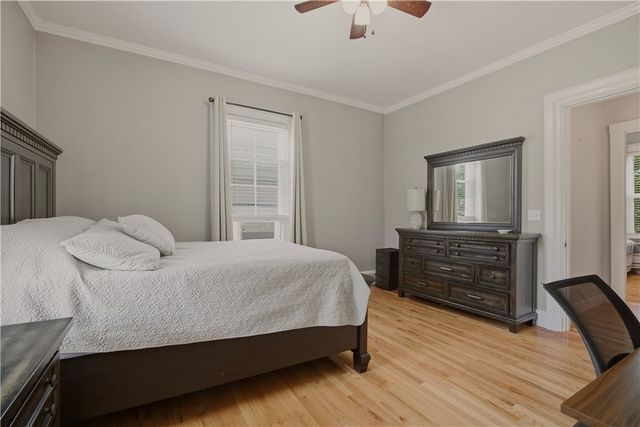3 Prairie Avenue 1, Newport, RI 02840