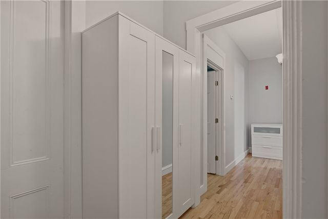 3 Prairie Avenue 1, Newport, RI 02840