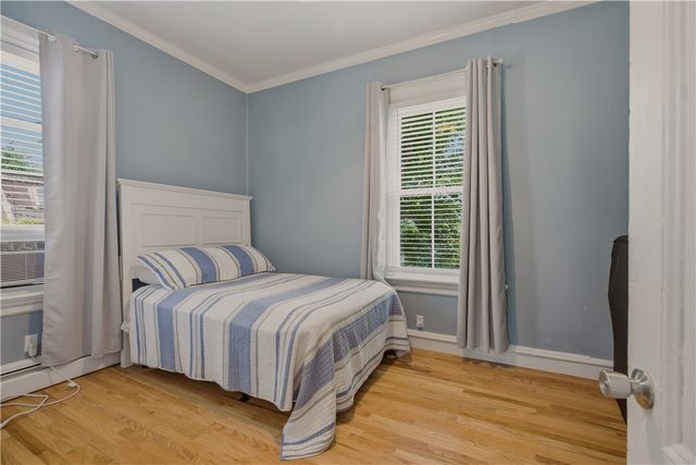 3 Prairie Avenue 1, Newport, RI 02840