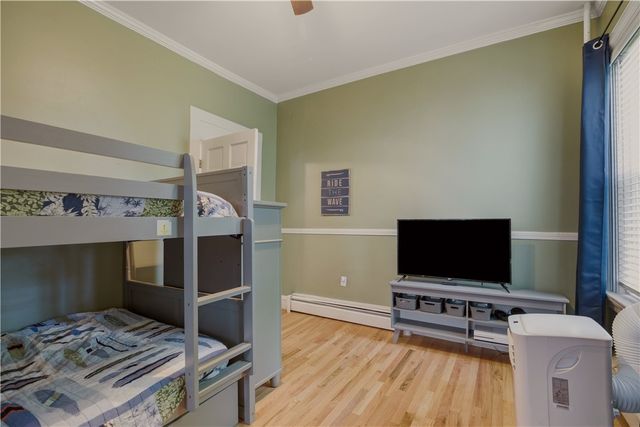3 Prairie Avenue 1, Newport, RI 02840
