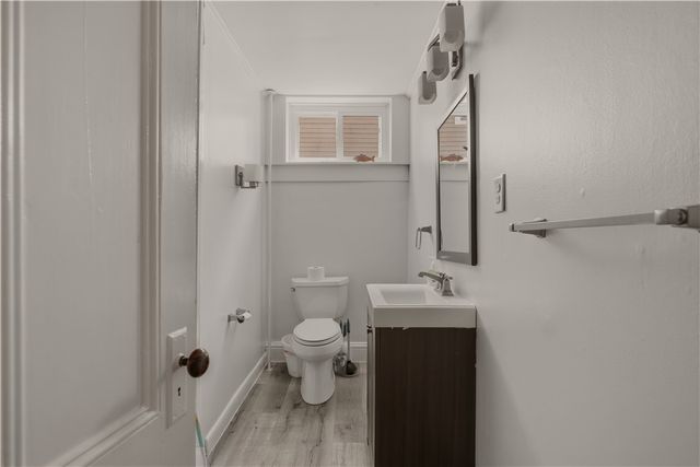 3 Prairie Avenue 1, Newport, RI 02840