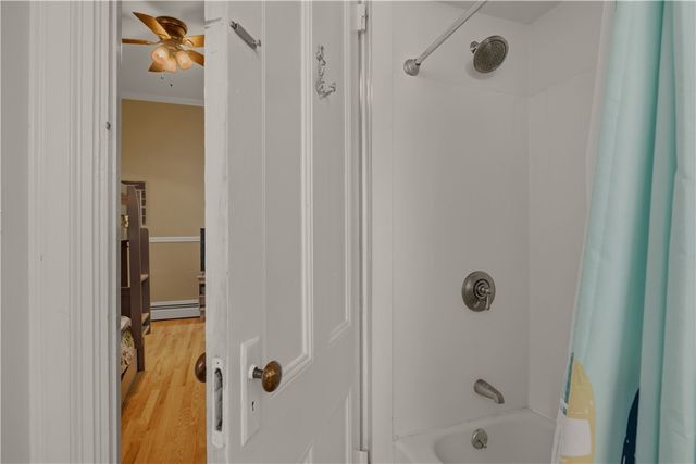 3 Prairie Avenue 1, Newport, RI 02840
