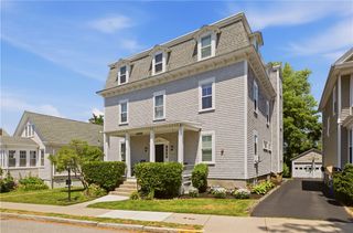 3 Prairie Avenue 1, Newport, RI 02840