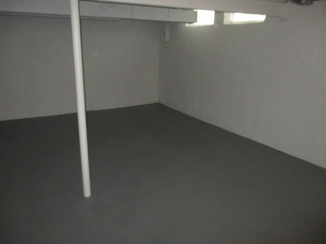 41094 Southwind Drive, Canton, MI 48188