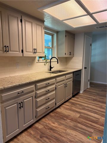 2601 Phyllis Drive, Copperas Cove, TX 76522