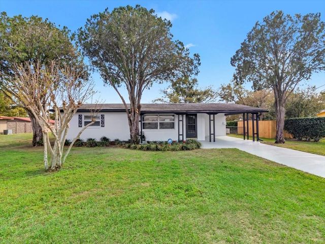 37136 MANDARIN AVENUE, Zephyrhills, FL 33541