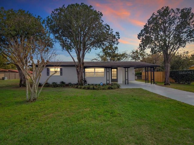 37136 MANDARIN AVENUE, Zephyrhills, FL 33541