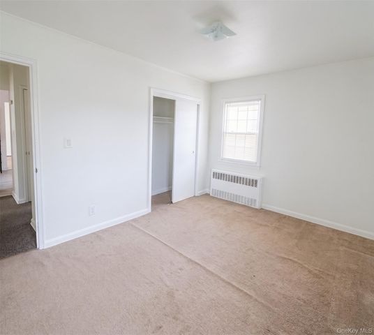 2711 Deerfield Road, Far Rockaway, NY 11691