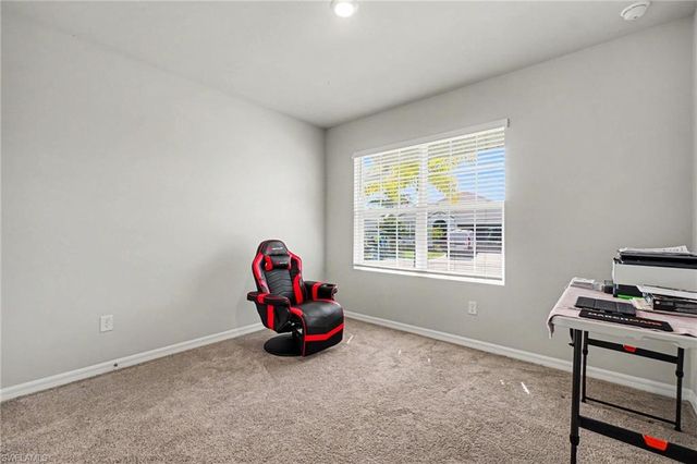 20313 Camino Torcido LOOP, North Fort Myers, FL 33917