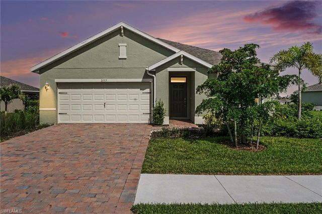 20313 Camino Torcido LOOP, North Fort Myers, FL 33917