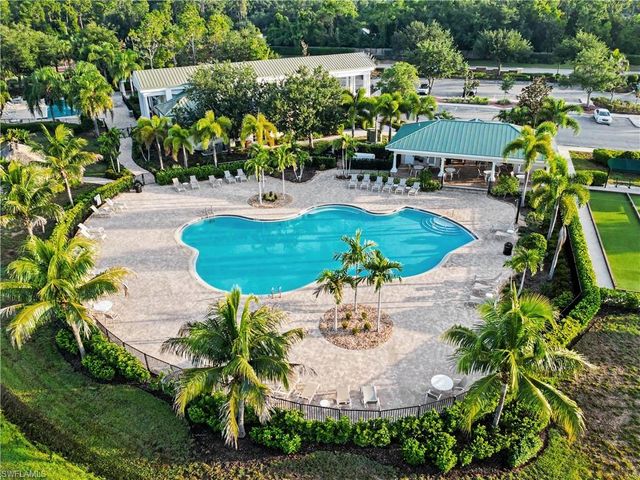 20313 Camino Torcido LOOP, North Fort Myers, FL 33917
