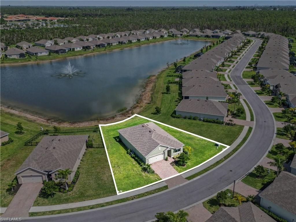 20313 Camino Torcido LOOP, NORTH FORT MYERS, FL 33917 — photo 2