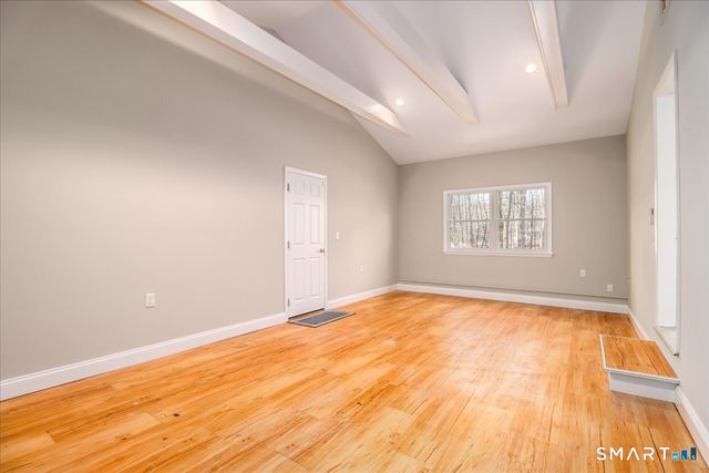 8 Summit Lane, Ridgefield, CT 06877