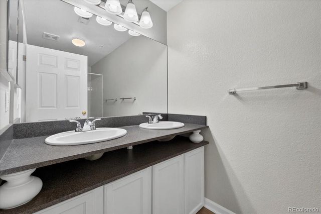 8707 E Florida Ave 605, Denver, CO 80247