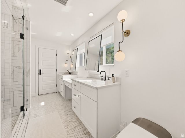 2447 WOODLAND DR, Ogden, UT 84403