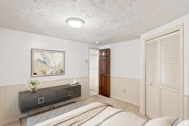 2447 WOODLAND DR, Ogden, UT 84403