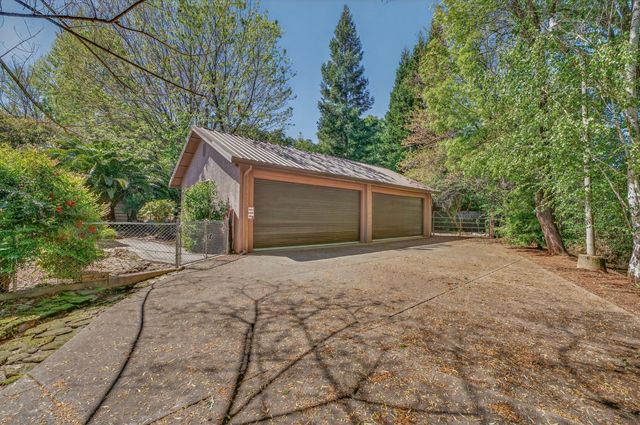 10665 Mount Vernon Rd, Auburn, CA 95603