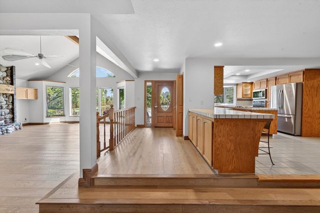 10665 Mount Vernon Rd, Auburn, CA 95603